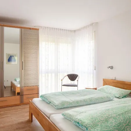Ueberblicke Im Beliebten Kurviertel Apartman