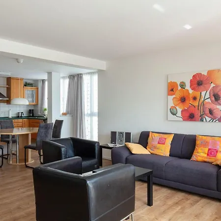 Ueberblicke Im Beliebten Kurviertel Apartman